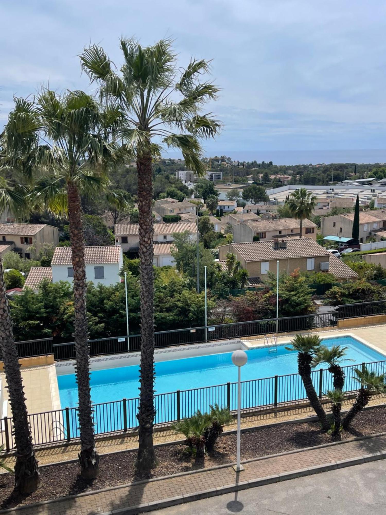 Appartement Vue Exceptionnelle Saint-Raphaël Eksteriør bilde
